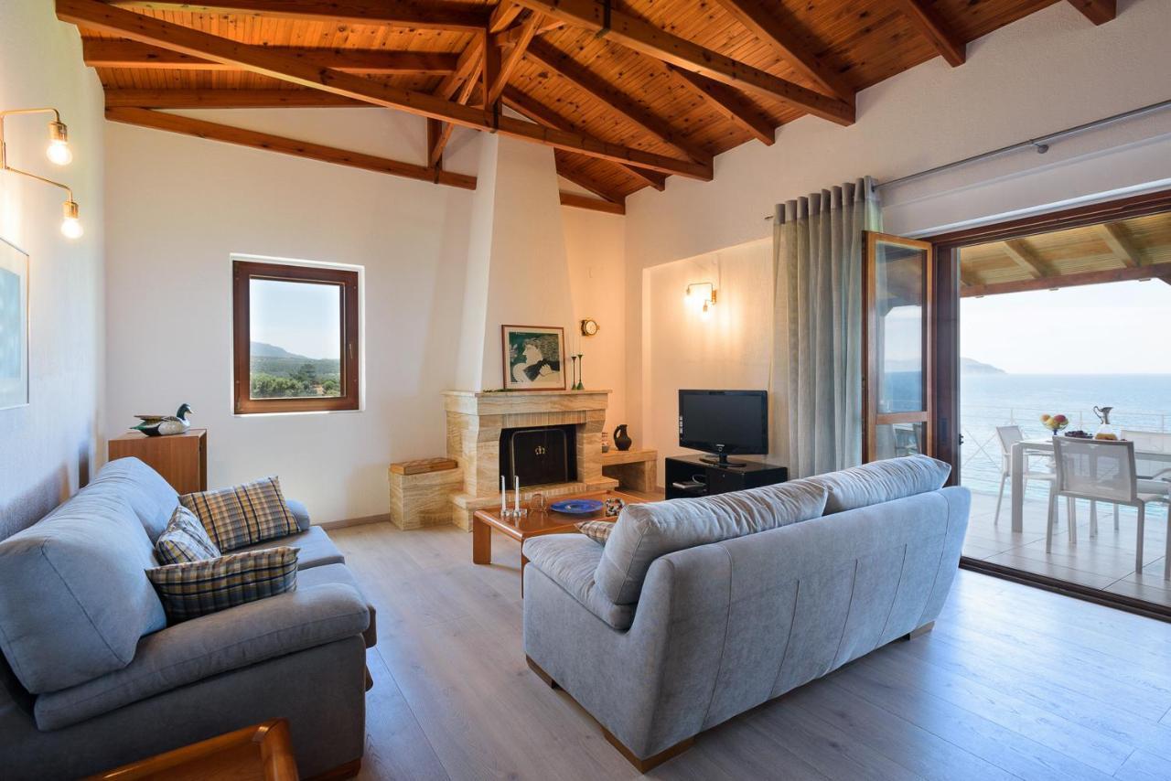 Finisia House Apartment Elia  Bagian luar foto