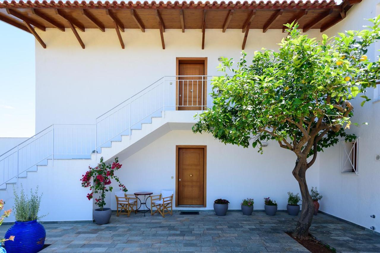 Finisia House Apartment Elia  Bagian luar foto